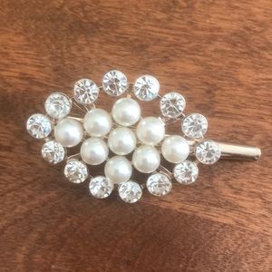 Crystal and Pearl Hair Clip